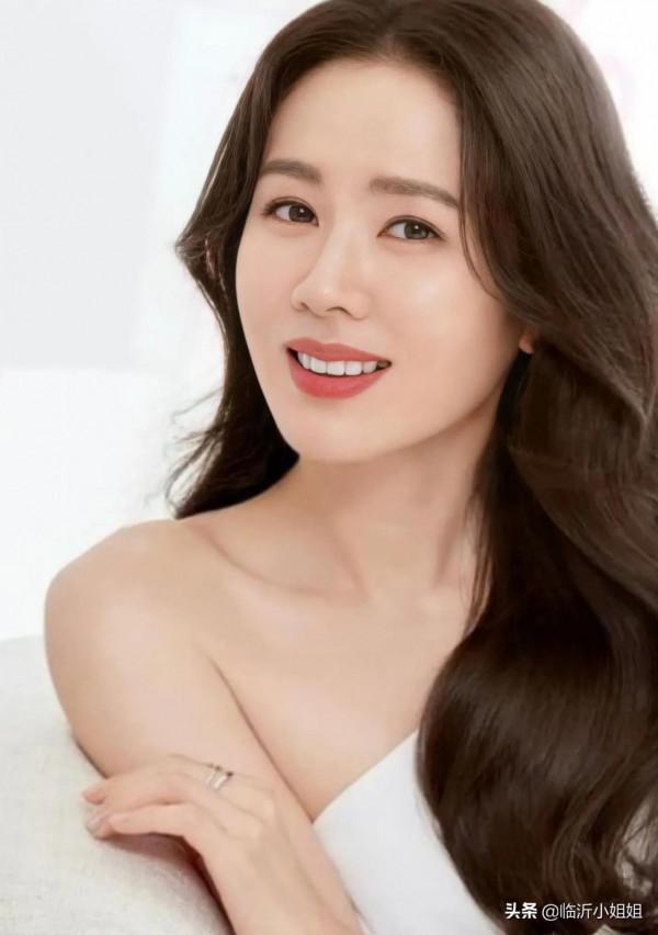 孫藝珍，仙女般的不老女神，四十歲的顏值依舊驚豔，美爆啦