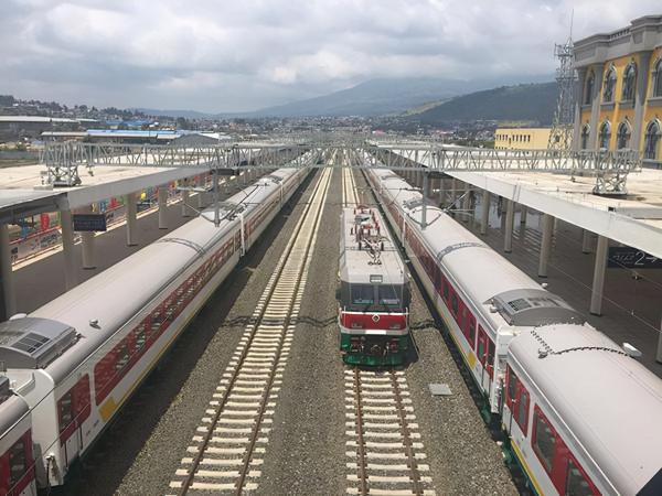 中國在非洲建設的亞吉鐵路,總投入約300億,這樣的投資值不值? 中國在非洲建設的亞吉鐵路,總投入約300億,這樣的投資值不值?