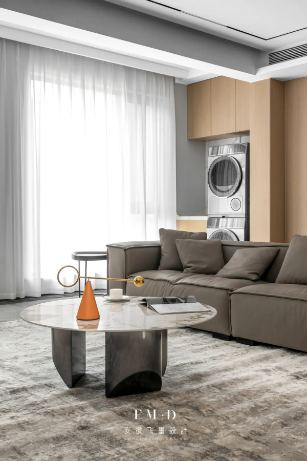 拆陽臺+打造隱形設計，145㎡精裝房最佳模板，半包15萬改造成功