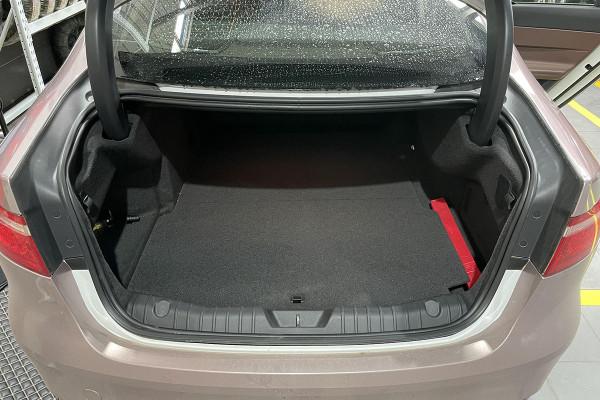 2萬公里的二手捷豹XFL,開了一年才想起來驗車,檢測完客戶汗顏了 2萬公里的二手捷豹XFL,開了一年才想起來驗車,檢測完客戶汗顏了