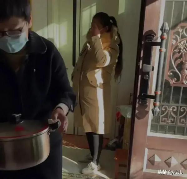 大衣哥兒子與陳亞楠