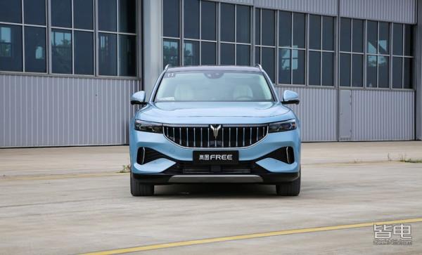 不冒煙不起火不爆炸 現場震撼體驗嵐圖電池試驗