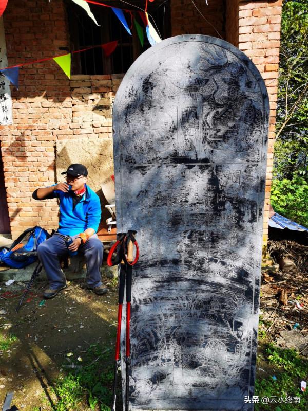 西安驢友最愛爭論的話題：秦嶺這兩座山的紅葉，哪一個更值得去？