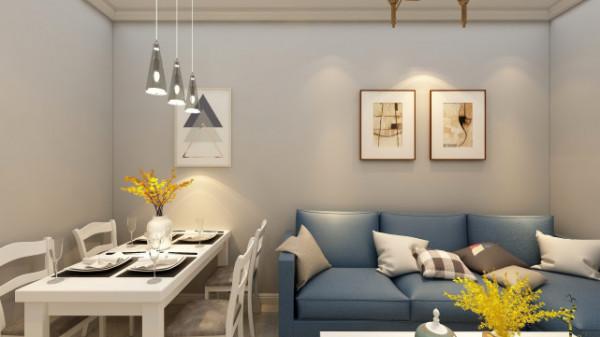 71平簡歐風四居室廚房門洞處放張島臺，炒菜時太方便了