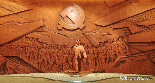 毛主席英明的決策,使我軍從弱到強成長為國家守護神,太了不起了 毛主席英明的決策,使我軍從弱到強成長為國家守護神,太了不起了