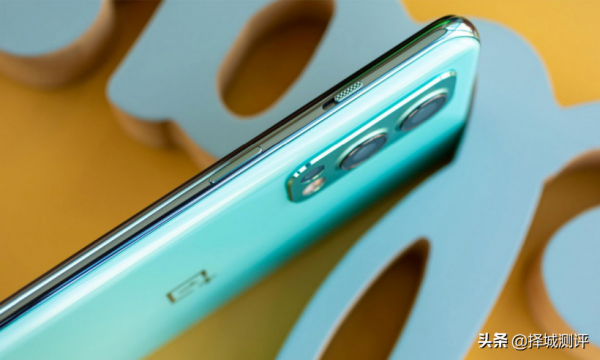 iPhone13連續4月獲國內單機銷冠 | realme下月或推三段式滑塊的手機