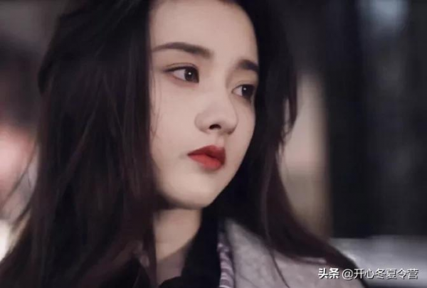 98年宋祖兒悄悄當媽？被嘲長殘的“小張柏芝”，這次離婚被怒贊