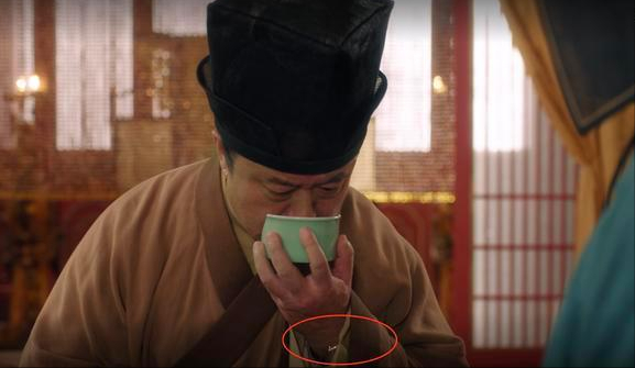 觀眾：我們連敷衍都不配嗎？影視劇離譜穿幫鏡頭，看笑我也