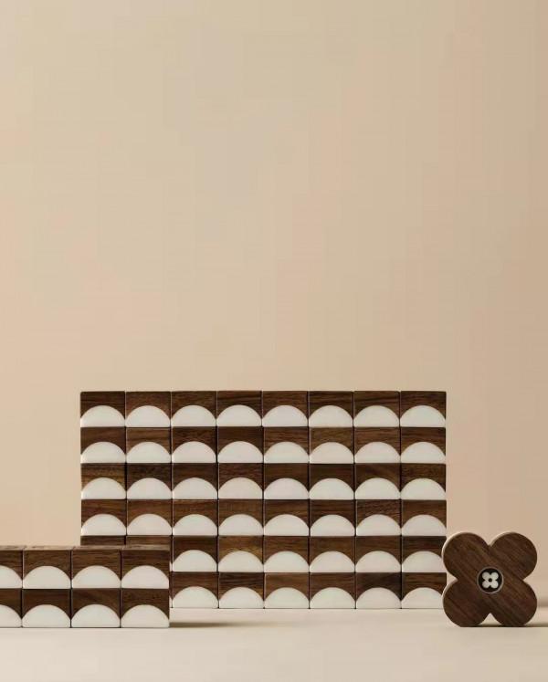 Gucci×川久保玲聯名購物袋第三彈來襲,LV新版麻將還能搭建個性建築丨是日美好事物 Gucci×川久保玲聯名購物袋第三彈來襲,LV新版麻將還能搭建個性建築丨是日美好事物