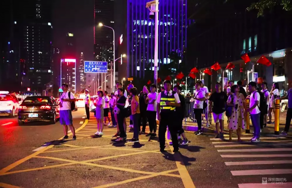 租住南山的網際網路大廠人:年入70萬,睡城中村單間 租住南山的網際網路大廠人:年入70萬,睡城中村單間