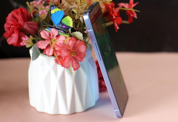 超高顏值的中端機，OPPO Reno7手機開箱