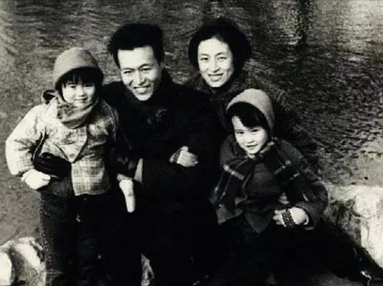 “海上花”鄔君梅,被日本巨星拋棄,嫁二婚老公,55歲被寵成公主 “海上花”鄔君梅,被日本巨星拋棄,嫁二婚老公,55歲被寵成公主