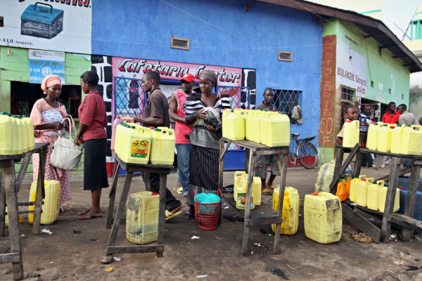 世界上10 個最貧窮的國家