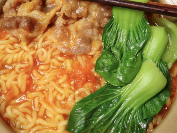 泡麵在手,不畏寒冬,創意吃法讓你舔完最後一滴湯 泡麵在手,不畏寒冬,創意吃法讓你舔完最後一滴湯