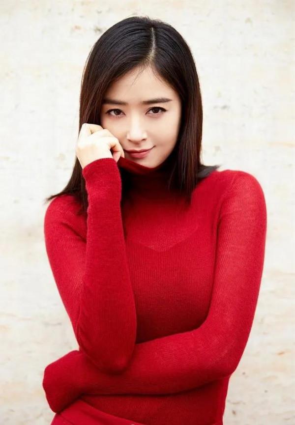 蔣欣：娛樂圈中的“微胖”女神