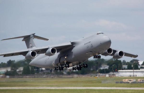 C-5“銀河”運輸機圖集（270圖）