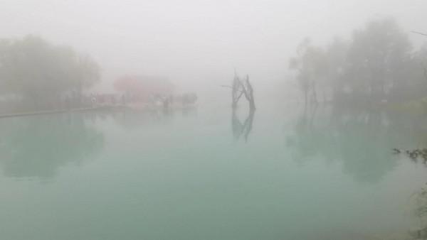 人間仙境——玉龍雪山之藍月谷