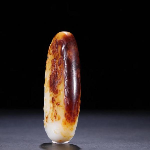 舊藏「和田玉籽料 祥龍 原石雕」 舊藏「和田玉籽料 祥龍 原石雕」