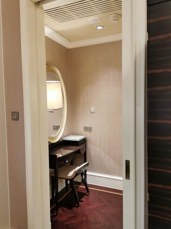 花1000塊住了一晚上海和平飯店