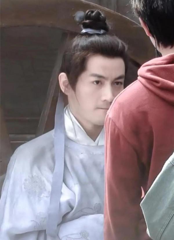 熬過了2021年的“古偶醜男潮”，2022年終於可以上岸狂歡了