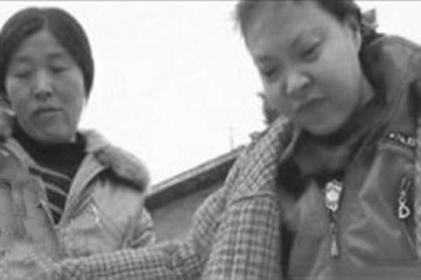 被溺愛成習慣,女孩裝癱瘓20年,被拆穿後仍選擇當“巨嬰” 被溺愛成習慣,女孩裝癱瘓20年,被拆穿後仍選擇當“巨嬰”