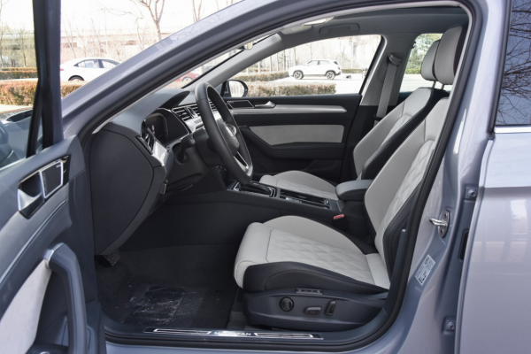 沒想到,合資B級車捲到這個程度了,看這三款車的售價降幅便知 沒想到,合資B級車捲到這個程度了,看這三款車的售價降幅便知