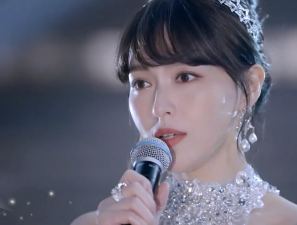 春晚女星大比美：馬凡舒、關曉彤驚豔，王鷗出其不意，被楊冪媚到