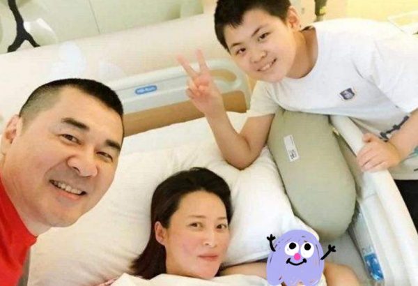 遠離格格巫下巴、發麵饅頭臉，優雅老去才是中年女星最美的狀態