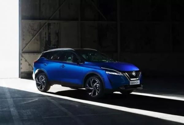 新逍客將率先搭1.3T發動機；新款朗逸官圖；國產特斯拉被曝減配