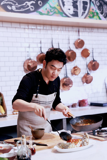 人前是“過氣明星”，人後是商業大佬，這9位明星一個比一個有錢