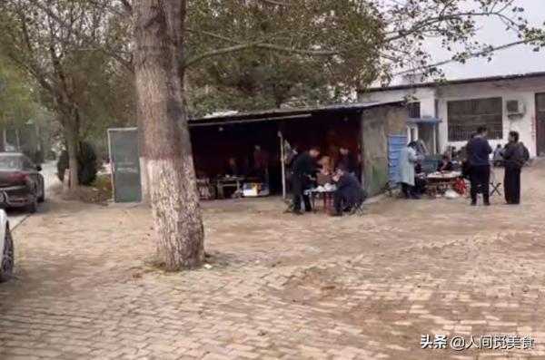 河南村子裡的非遺美食,4代人傳承上百年,13元1個別處吃不到 河南村子裡的非遺美食,4代人傳承上百年,13元1個別處吃不到