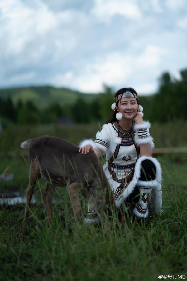 二仙女橙兒：參加過快女，曾轉行當老師還教過許凱，現復出演太后