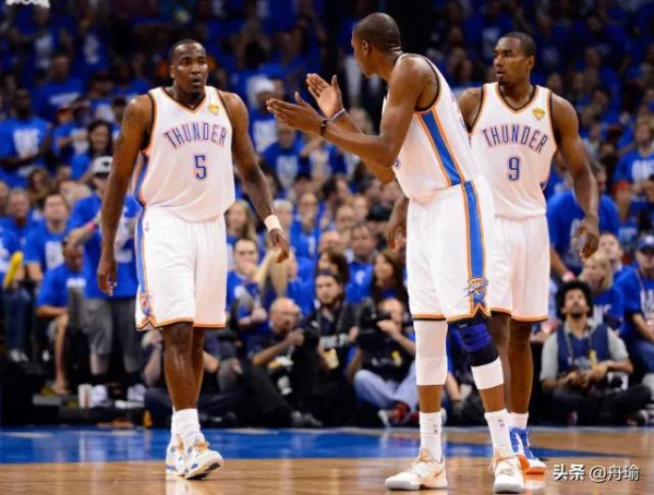 NBA早報：喀山隊官宣梅奧，洛瑞穿7號得到許可，12年總決哈登失常