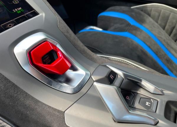 駕駛一臺無限接近賽車的超跑是什麼體驗|試駕 駕駛一臺無限接近賽車的超跑是什麼體驗|試駕