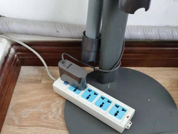 公牛插排H型螺絲拆卸 特殊螺絲H型、Y型、三角型、星型等螺絲拆除