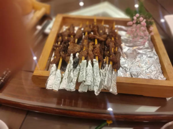 海納百川，高瞰四方，北緯37度隱藏著一座“好吃”的城市