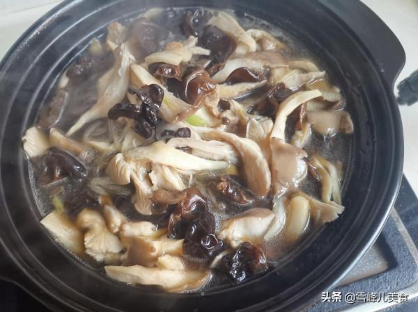 天冷了,5塊錢燉一鍋,10分鐘就上桌,我家一週吃三次,太鮮香了 天冷了,5塊錢燉一鍋,10分鐘就上桌,我家一週吃三次,太鮮香了