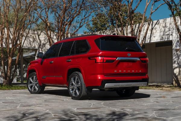 一車傳三代，新一代紅杉首發，全繫上混動