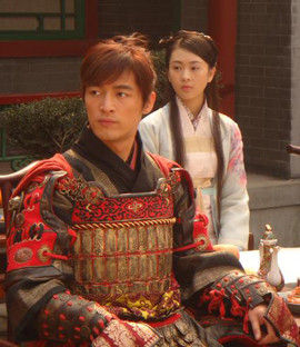 胡歌童瑤相隔15年重聚，言笑晏晏相談甚歡，雙方粉絲：爺青回