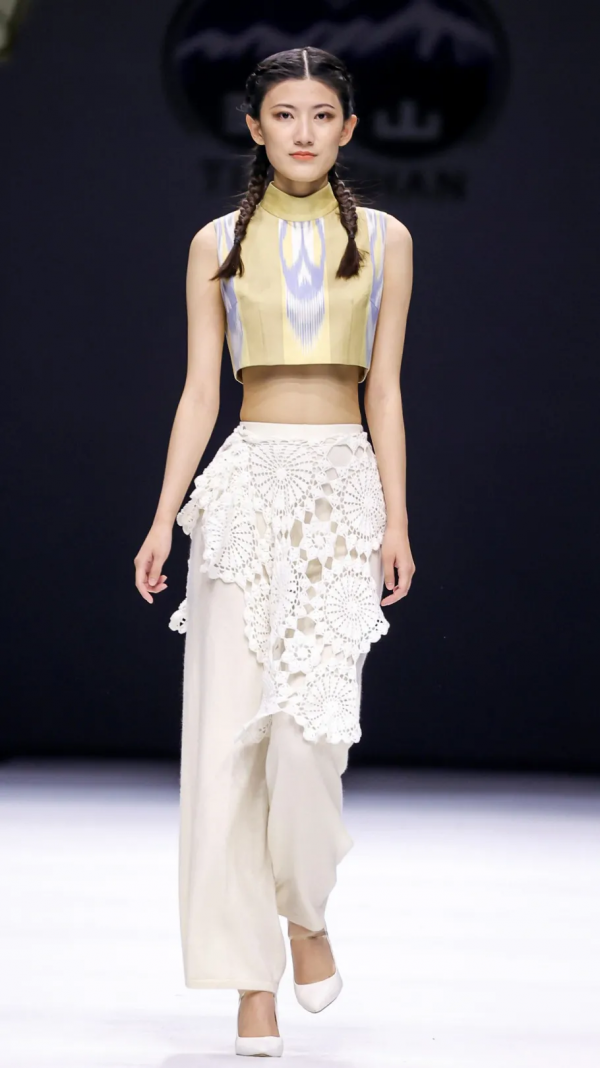 專題 | 看!少數民族的“時尚經” 專題 | 看!少數民族的“時尚經”