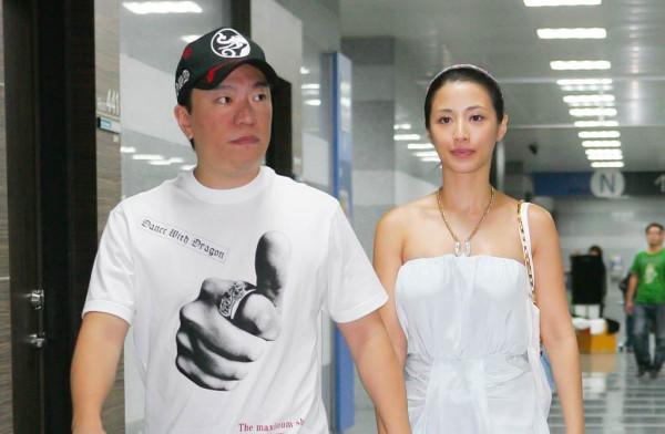 李蒨蓉挺過婚變危機又被兒頂撞“為他好被嫌囉嗦”餐桌上痛哭 李蒨蓉挺過婚變危機又被兒頂撞“為他好被嫌囉嗦”餐桌上痛哭