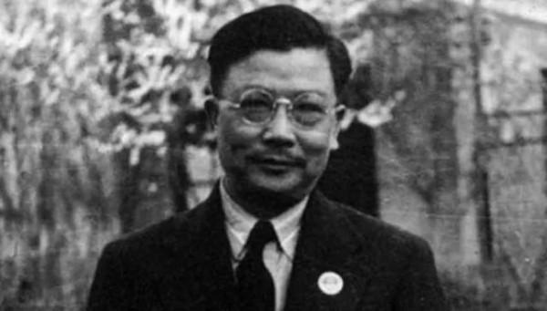 毛主席曾對李克農的女兒說：你爸是大特務，不過是黨的“大特務”