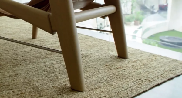 巨星夫婦花1&period;3億買下&OpenCurlyDoubleQuote;鋼鐵俠的豪宅&rdquo;！還能在懸崖邊游泳？酸了