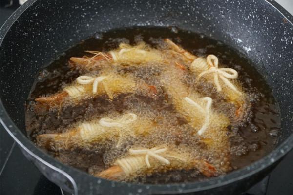 年夜飯壓軸菜，教你一道&OpenCurlyDoubleQuote;腰纏萬貫&rdquo;，寓意財源滾滾，大吉大利