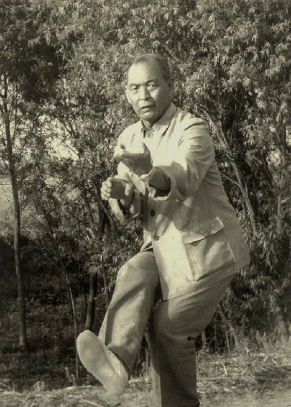 陳子正:陳真的原型,武功高強,一套鷹爪拳無人能破 陳子正:陳真的原型,武功高強,一套鷹爪拳無人能破