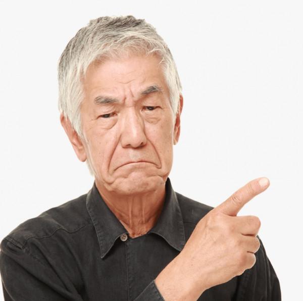 65歲以上老人步行，有5大益處！但過度行走或會帶來嚴重的傷害