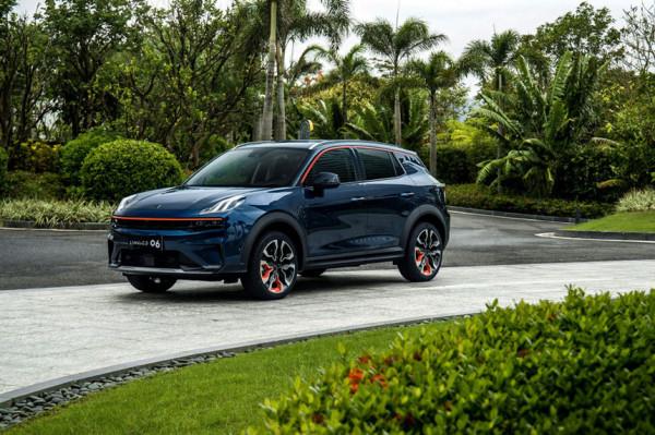 畢業季購車之15萬級 自主合資你選哪款? 畢業季購車之15萬級 自主合資你選哪款?