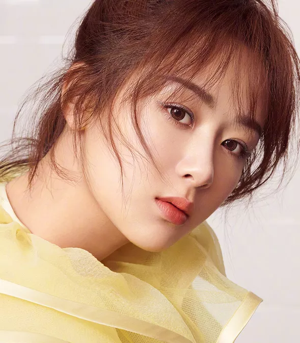 楊紫，清純與可愛融合得恰到好處