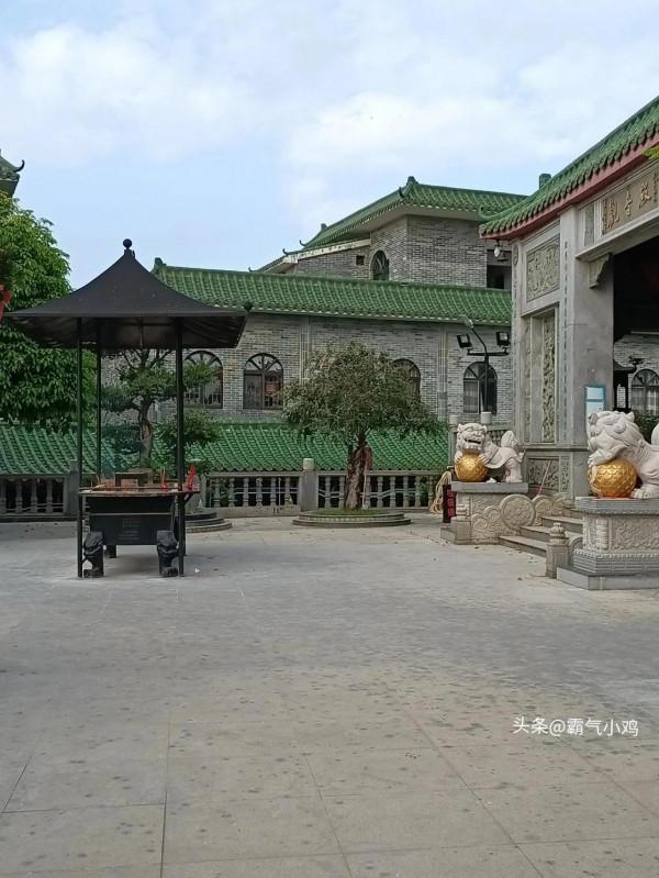 一個四肢健全的人，連自力更生的生存能力都沒有？