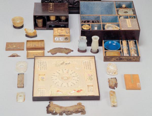 馬未都：這件頂級多寶盒，內藏47件珍玩，每件都價值連城